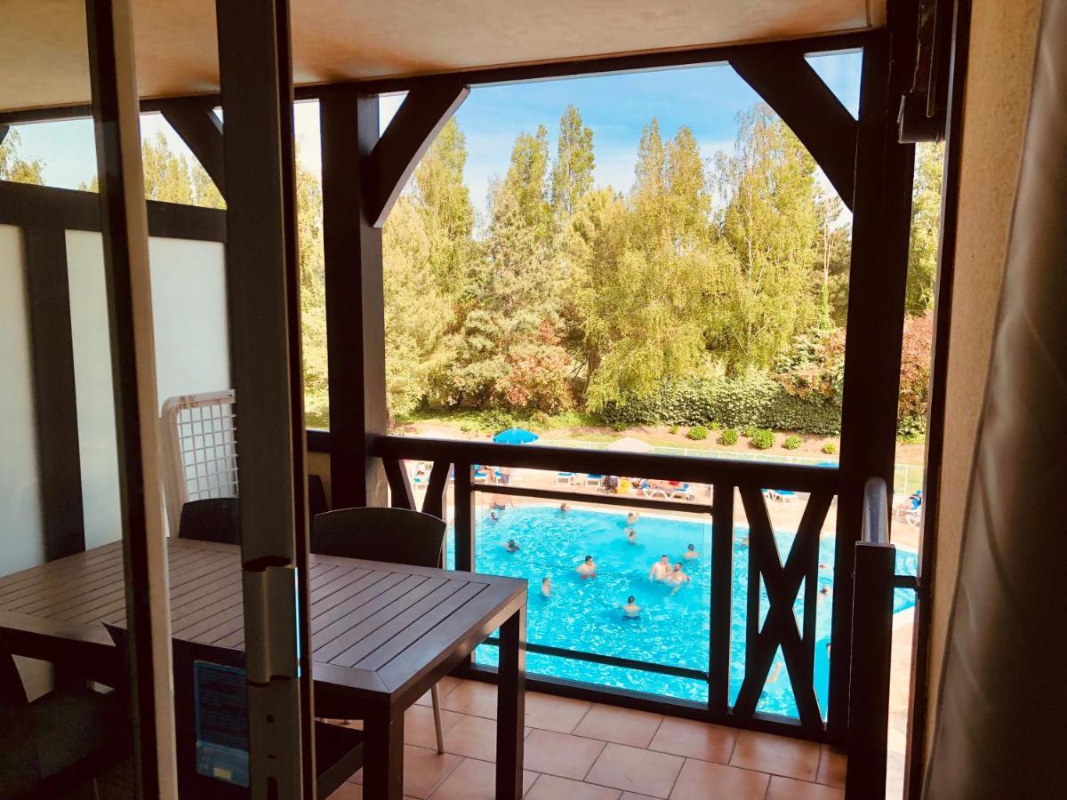 Bel Appartement Cosy En Residence Avec Piscine Deauville Zewnętrze zdjęcie